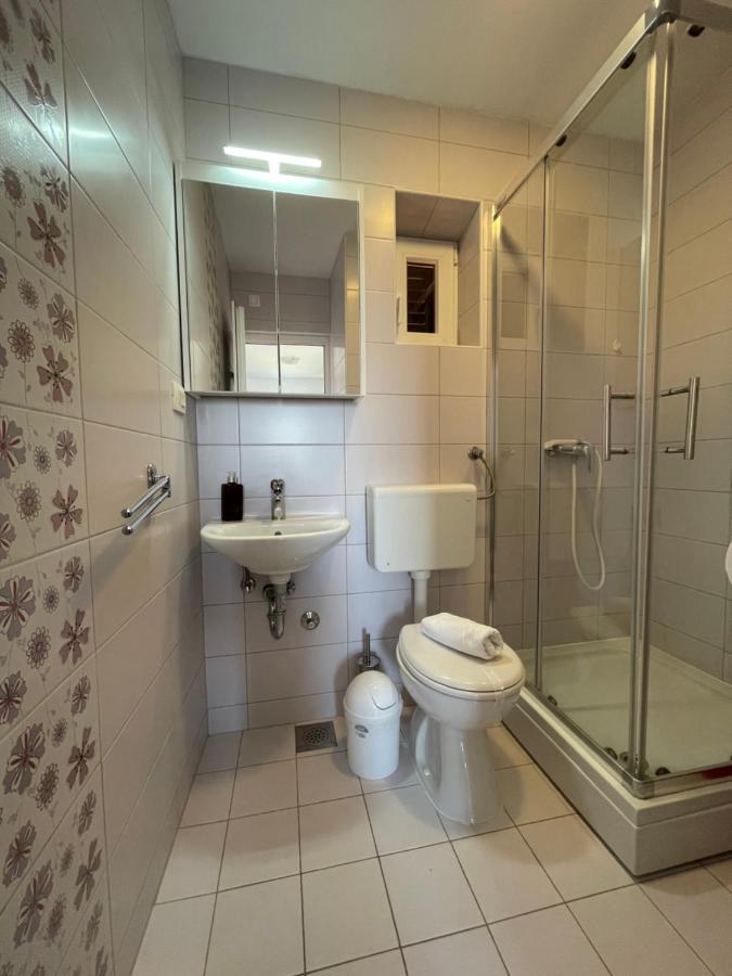 Oaza Apartment Nerezine Bagian luar foto